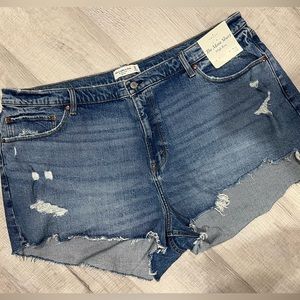 Abercrombie distressed mom shorts